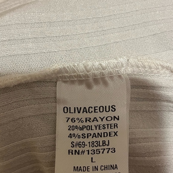 Olivaceous White Fitted Bodysuit with Ribbed Style - Picture 6 of 6